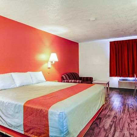 Motel 6-Columbia, Mo - East Екстер'єр фото