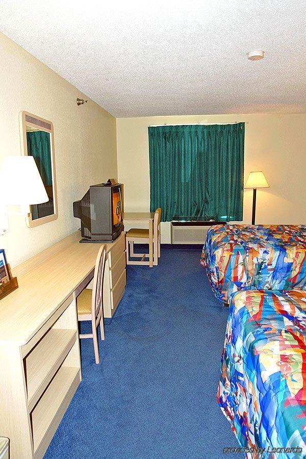Motel 6-Columbia, Mo - East Екстер'єр фото