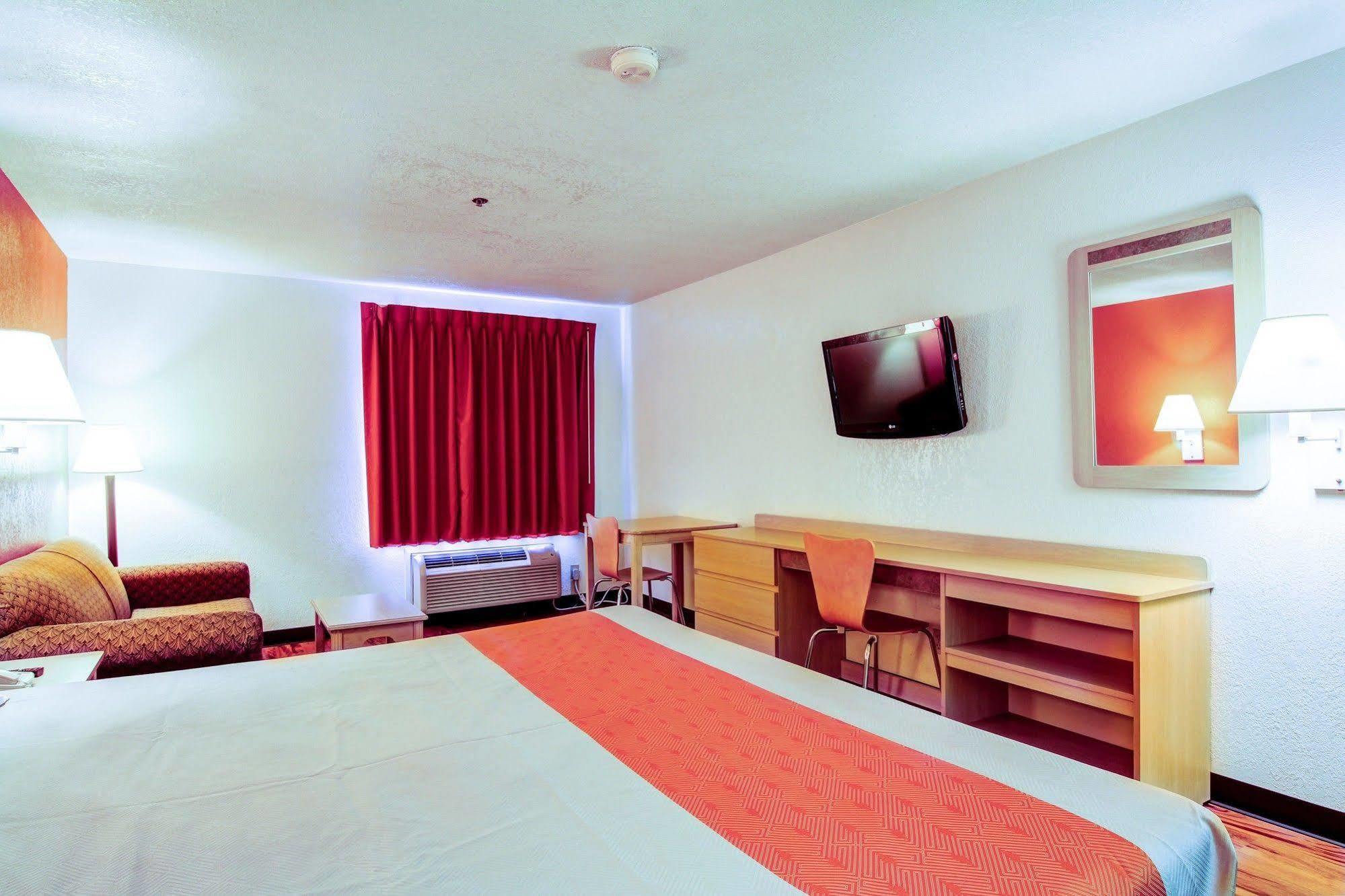 Motel 6-Columbia, Mo - East Екстер'єр фото