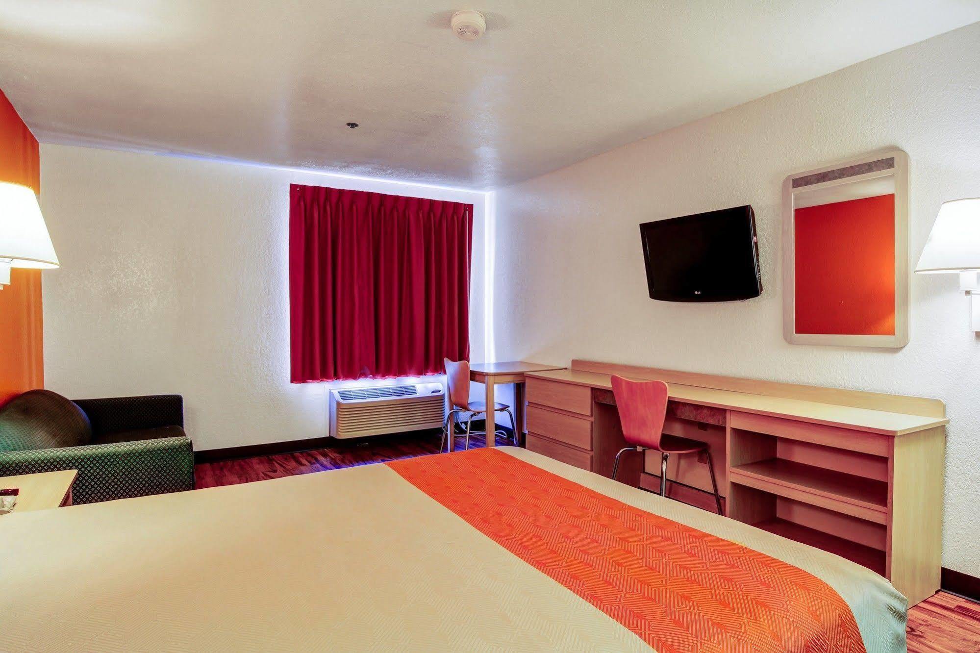 Motel 6-Columbia, Mo - East Екстер'єр фото