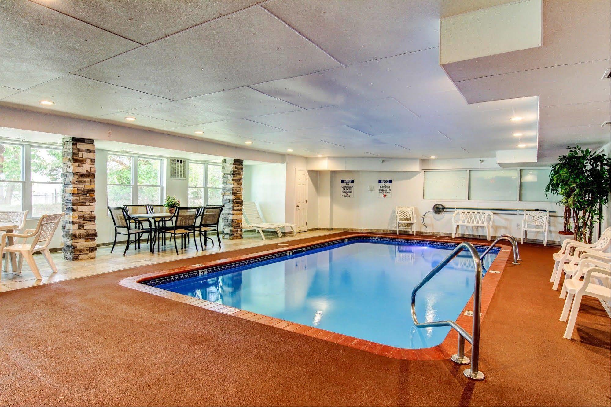 Motel 6-Columbia, Mo - East Екстер'єр фото