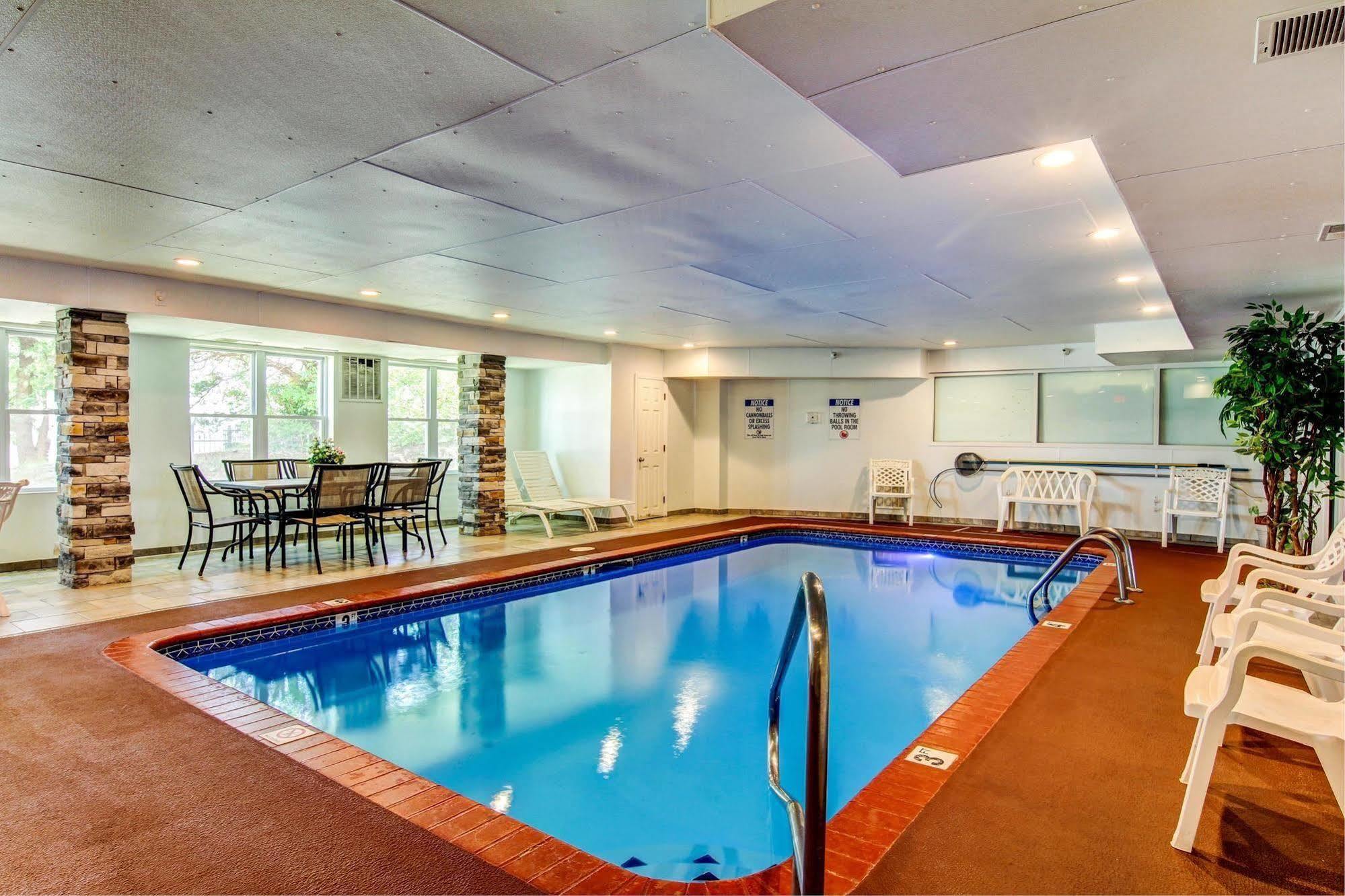 Motel 6-Columbia, Mo - East Екстер'єр фото