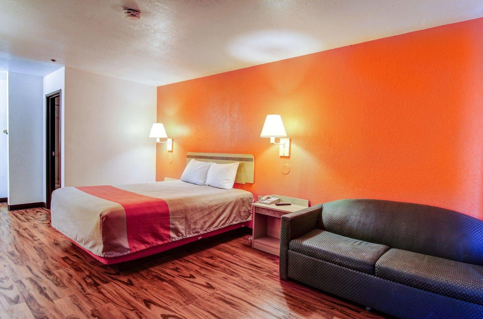 Motel 6-Columbia, Mo - East Екстер'єр фото