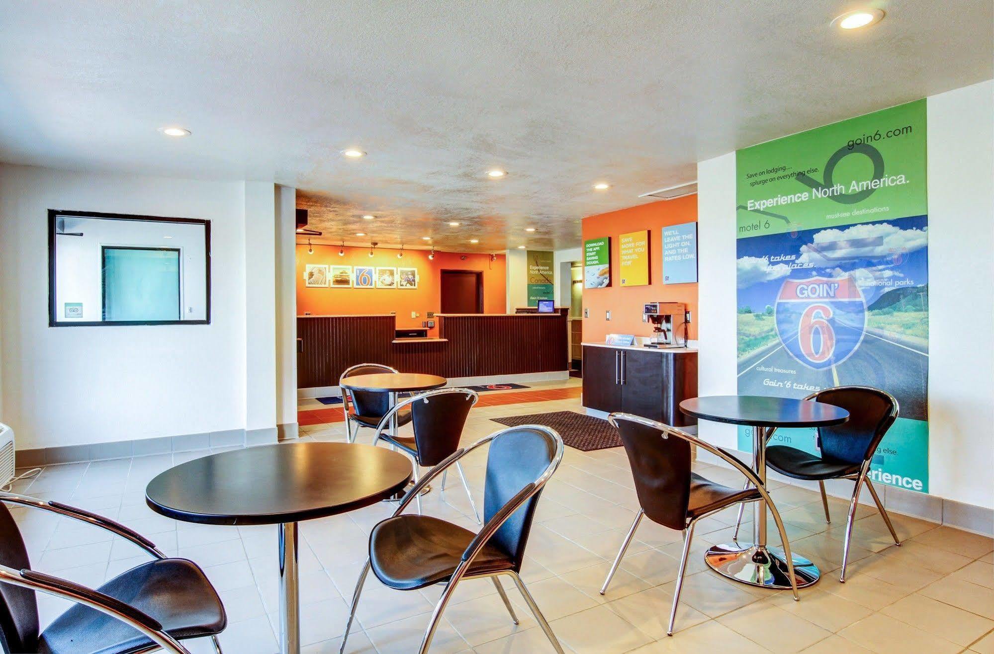 Motel 6-Columbia, Mo - East Екстер'єр фото