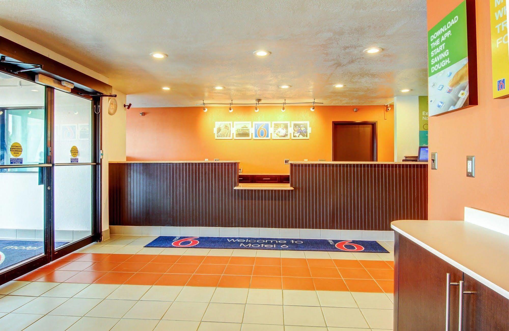 Motel 6-Columbia, Mo - East Екстер'єр фото